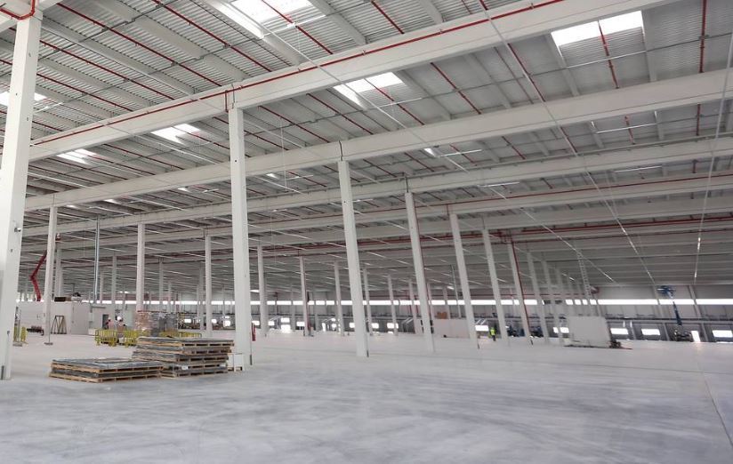Obras del nuevo centro logístico de Logisfashion en Toledo