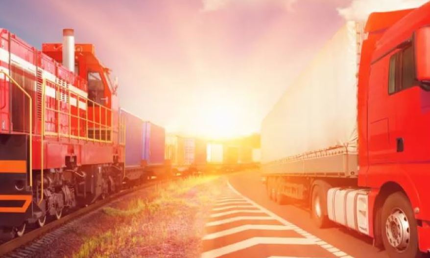 La C.E. concede a España 120 millones para el paso del transporte de mercancías del camión al ferrocarril