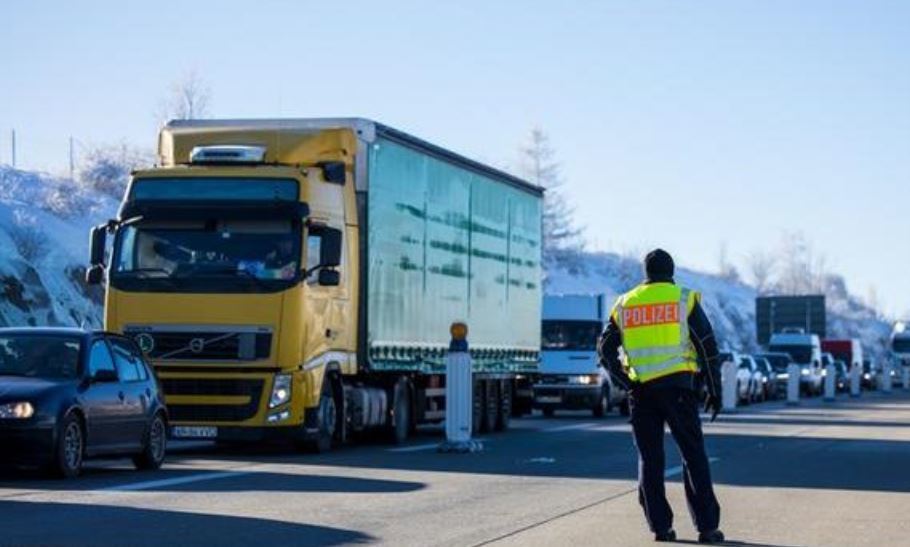 La CETM exige que se eliminen las limitaciones al transporte de mercancías en la UE