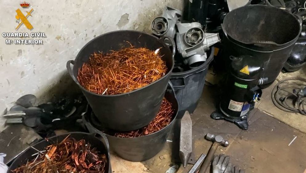Imagen de La Guardia Civil interviene más de 3 toneladas de cable de cobre robado.