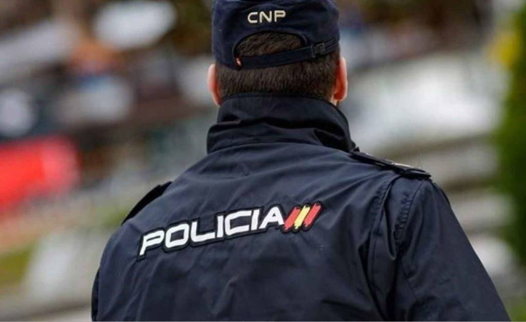 Imagen de La policía investiga cinco hurtos en interior de vehículo a transportistas en la zona centro de Mahón