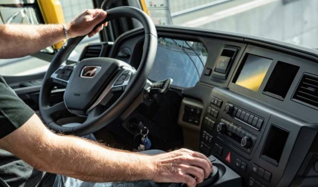 Un camionero autónomo afiliado a la Seguridad Social