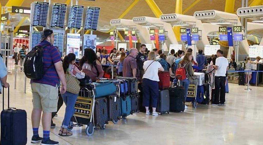 imagen de la demanda de viajes en avion en un incremento interanual