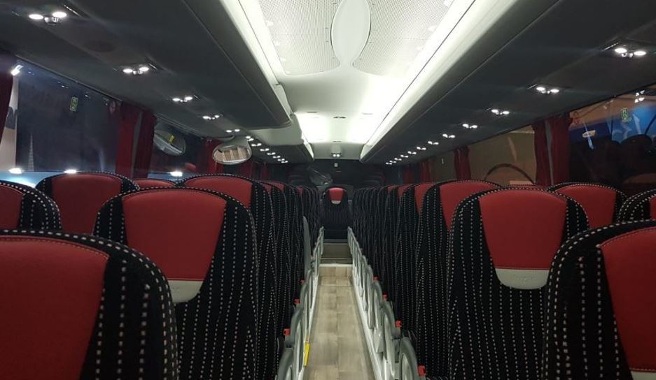 Imagen del interior de un autocar