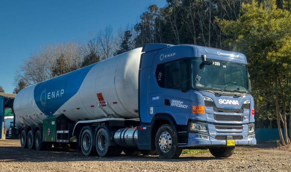 La petrolera chilena Enap inicia un proyecto piloto con un camión a GNL