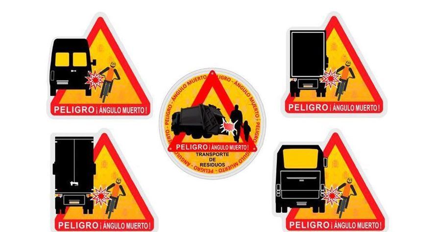 Las pegatinas de ángulos muertos para camiones y autobuses.