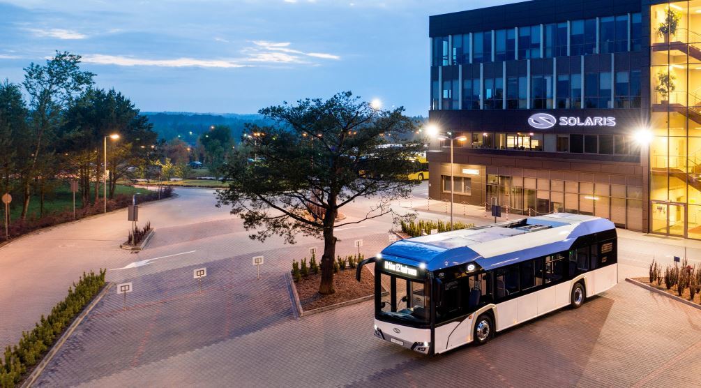 Un autobús Hydrogen Solaris de Urbino en Bolazano