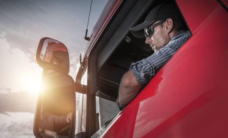 Imagen de un camionero autónomo