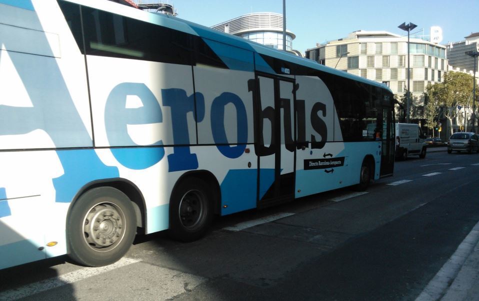 Los trabajadores del Aerobús convocan una huelga del 2 al 8 de diciembre