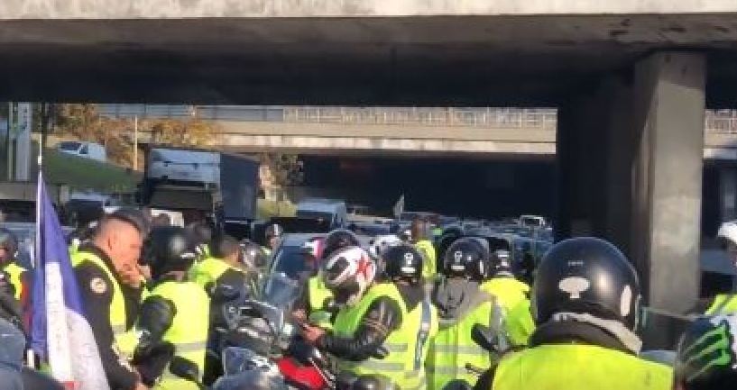 Imagen de una manifestación de los "chalecos amarillos" en Francia