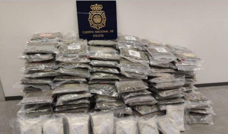 Imagen de la droga incautada por la Policía Nacional