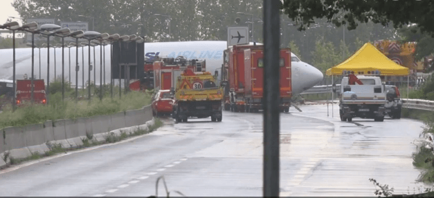 MILANAVIONCARRETERA.jpg
