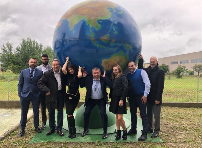 Directivos del Grupo Moldtrans y Bianchi & C