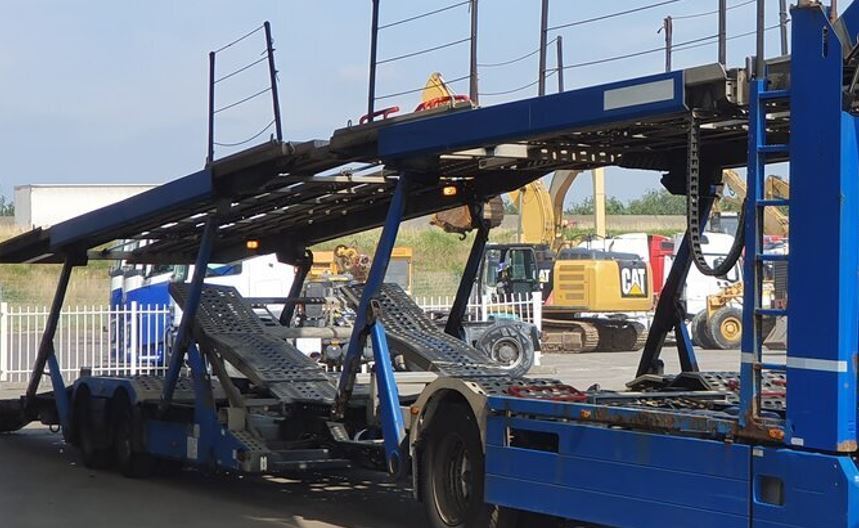 Los transportistas de vehículos desconvocan el paro al llegar a un acuerdo