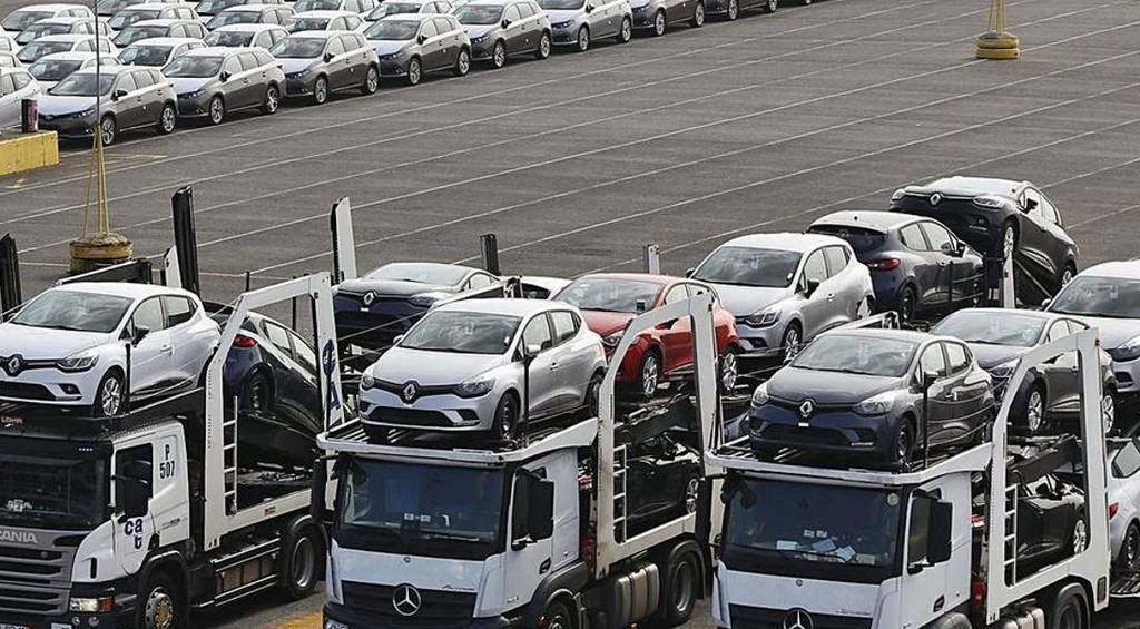 Imagen de Mejores salarios y condiciones ayudarán a resolver la crisis de camioneros