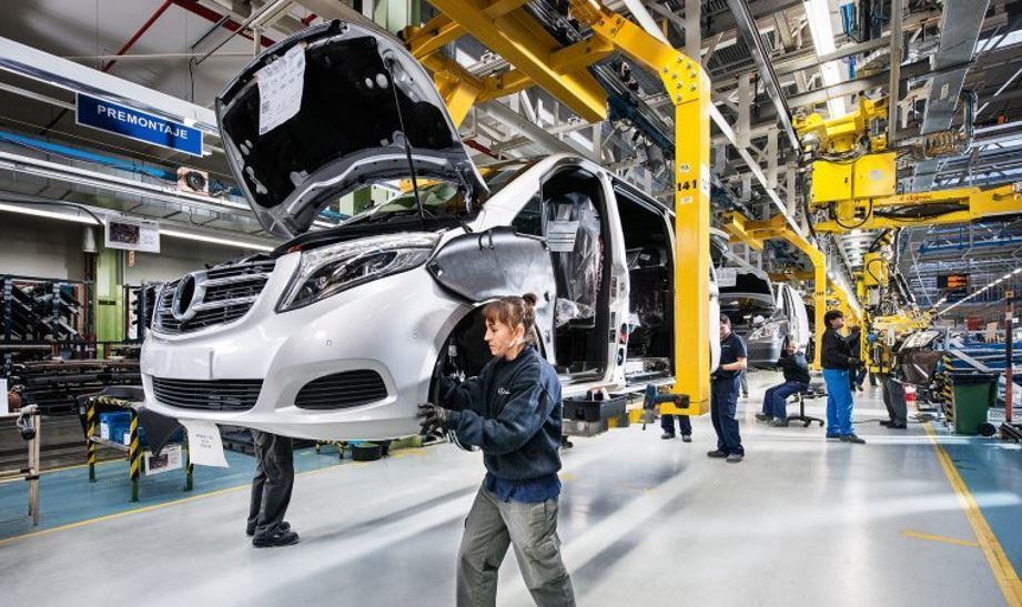 Imagen de Mercedes-Benz confirma que fabricará en Vitoria una nueva furgoneta eléctrica
