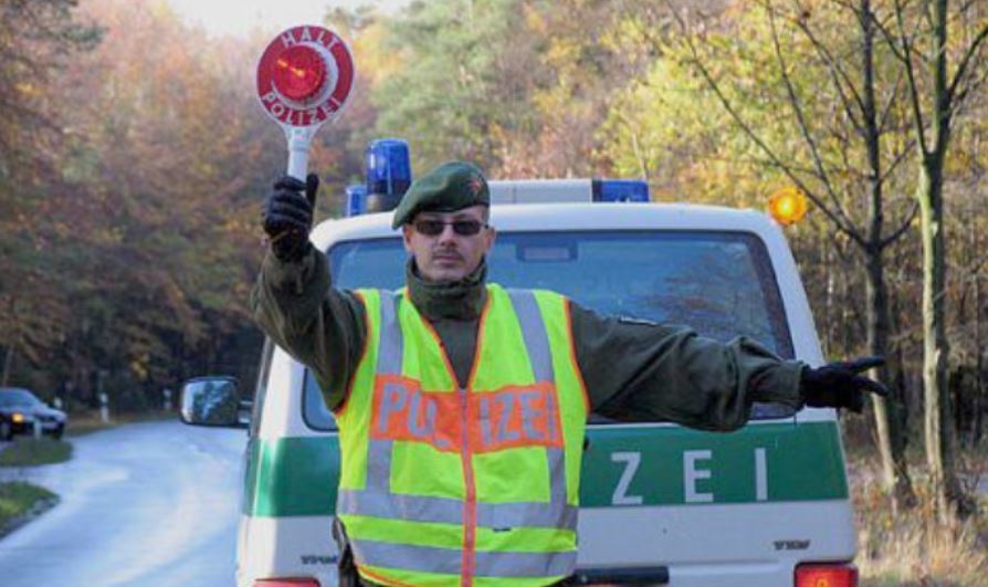 Imagen de un agente de la policía alemana
