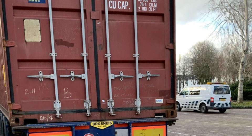 Multa d e10.375 euros a un camionero por utilizar la tarjeta de otro conductor
