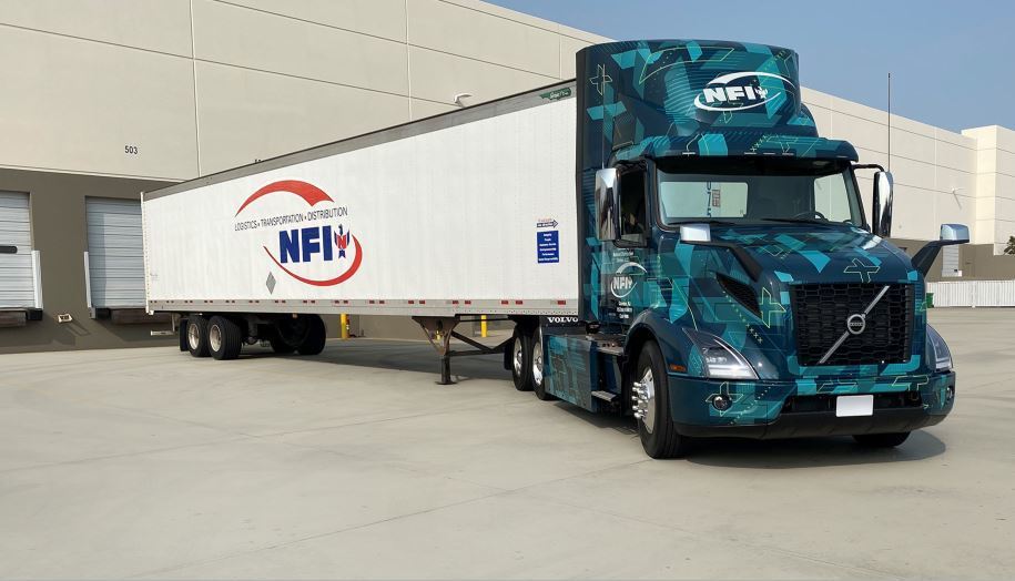 Imagen de un camión Volvo VNR