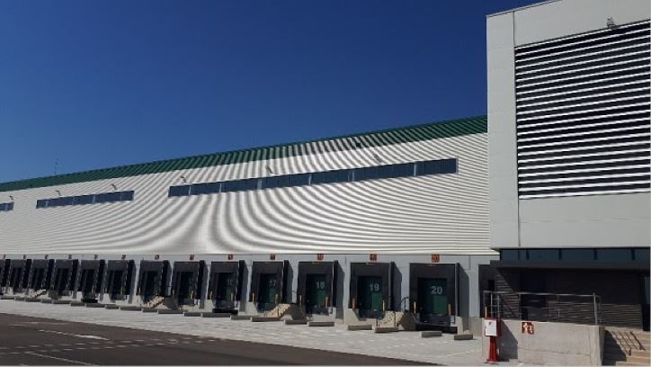 Imagen del centro logístico de Noatum Logistics en Ribarroja