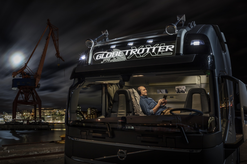 Imagen de la nueva cabina del Volvo FH XXL