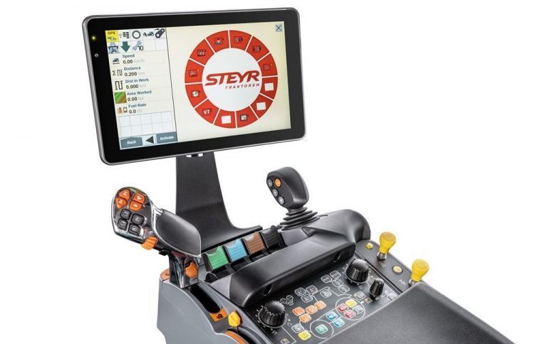 Nuevas actualizaciones en los tractores STEYR Expert CVT 2023