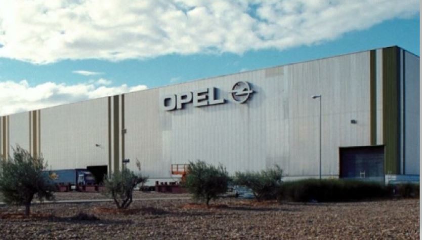 Factoría de Opel en Figueruelas en Zaragoza