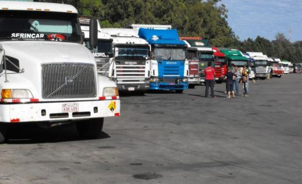 PAROCAMIONESURUGUAY PAROCAMIONESURUGUAY