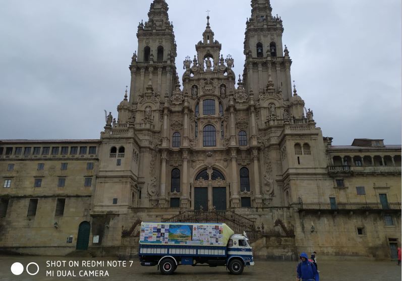 El Pegaso Solidario en Santiago de Compostela