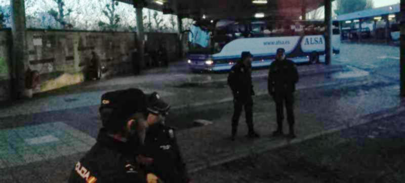 POLICIALEON