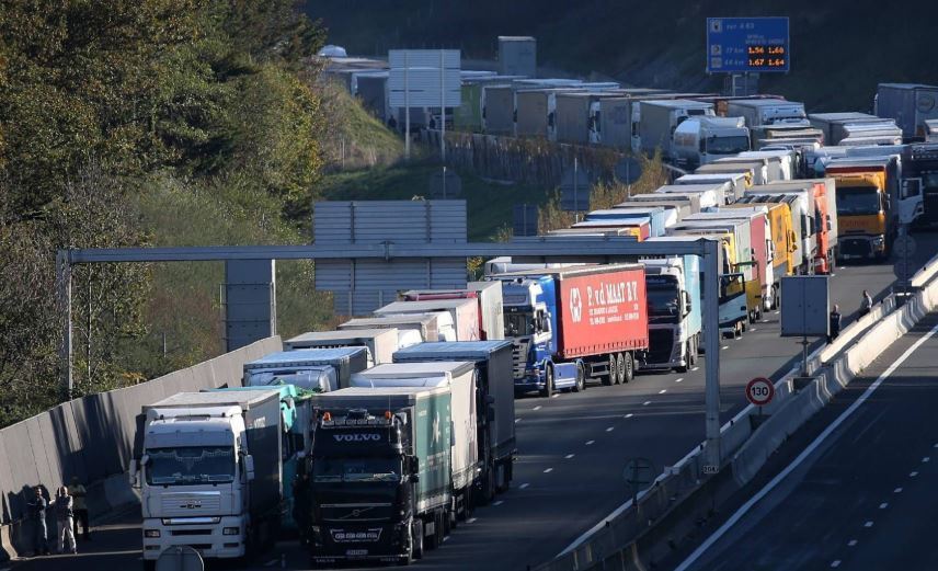 Camiones parados en Francia