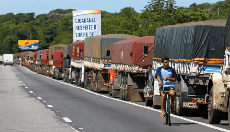 PROTESTASCAMIONEROSBRASIL.jpg