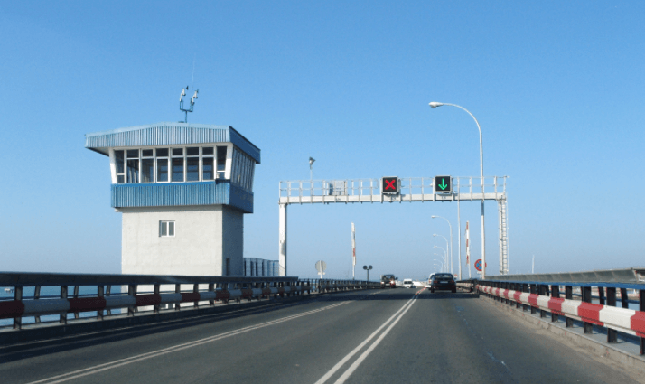 PUENTECARRANZA.jpg