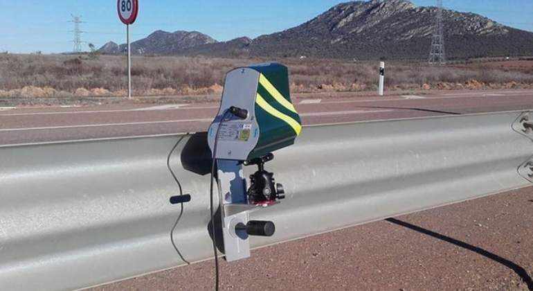 Los nuevos radares móviles de la DGT / EE
