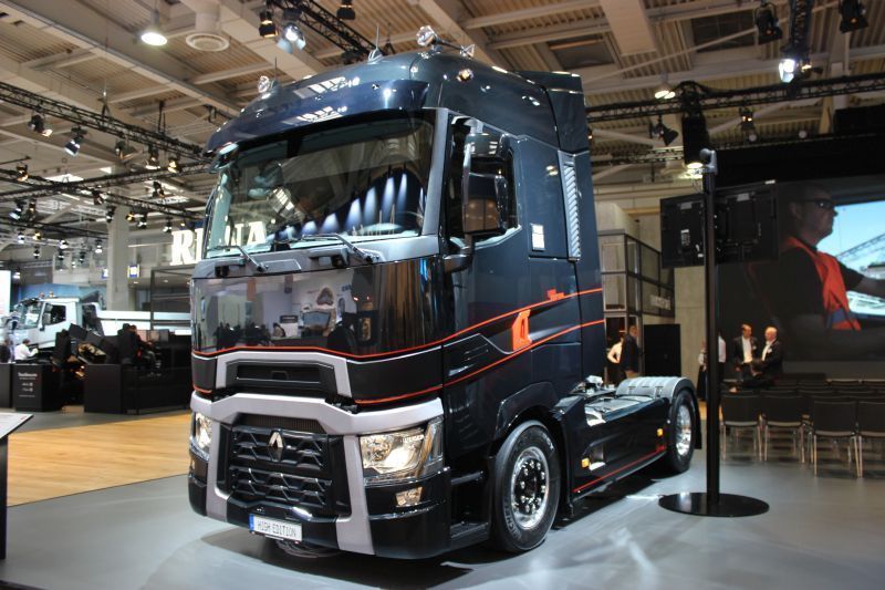RENAULTEDICIONESPECIAL