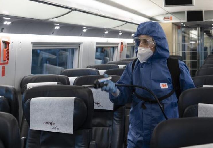 Desinfección de trenes de Renfe