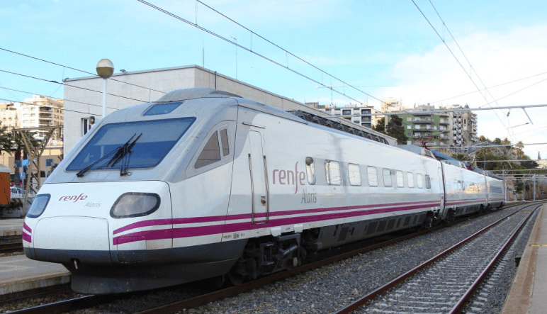 Imagen de un tren AVE
