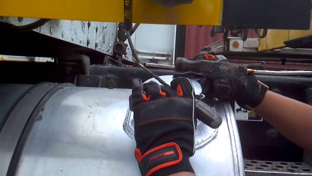 Un ladrón de combustible