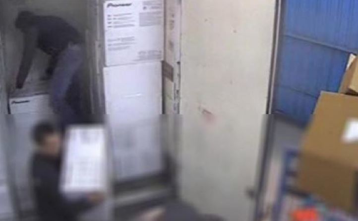 Imagen de un robo de mercancía