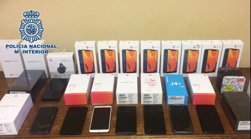 Imagen de parte de los móviles robados
