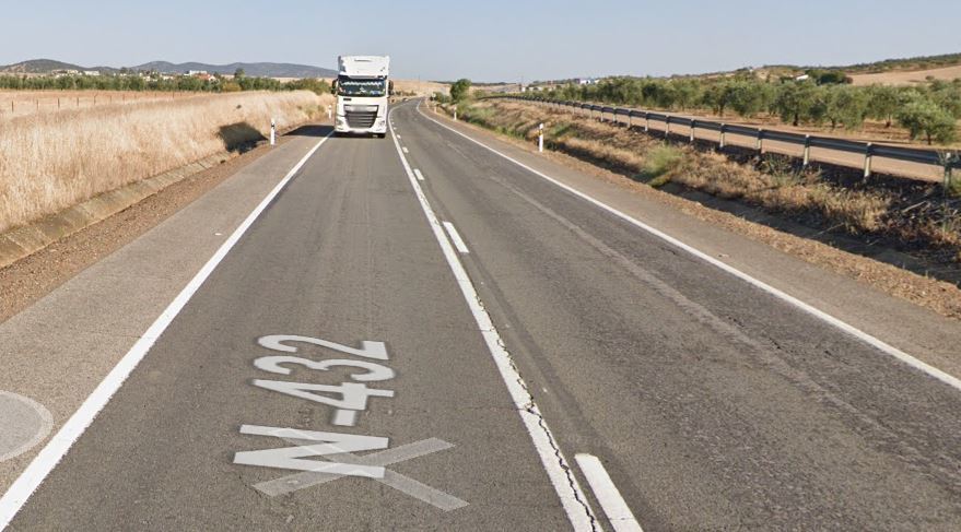 Imagen de la N-432 entre Badajoz y Espiel