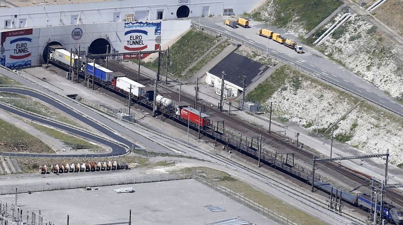 Imagen de la salida del Eurotúnel en el Reino Unido
