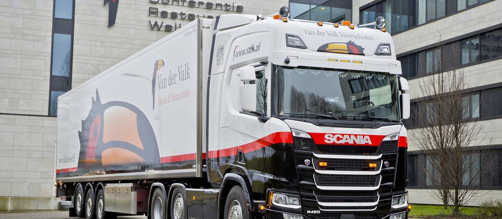 TOP-VAN-DER-VALK-SCANIA-R450-2018