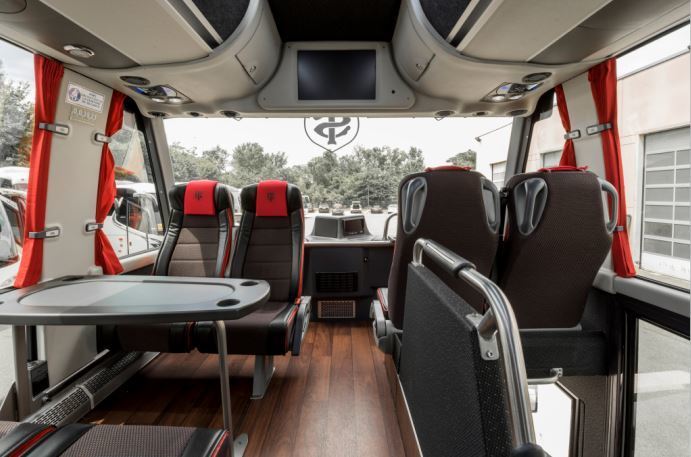 Interior del autobús personalizado de Scania Interior del autobús personalizado de Scania