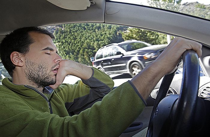 CONDUCTORES Y SUEÑO DIURNO