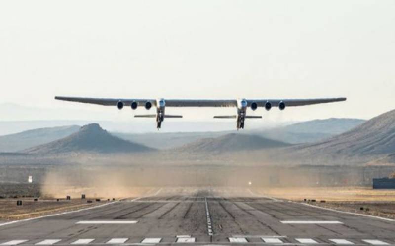 Despegue del Stratolaunch