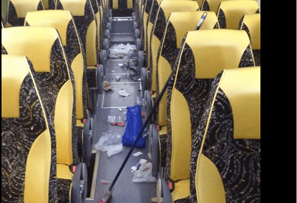SUCIOAUTOBUS.jpg