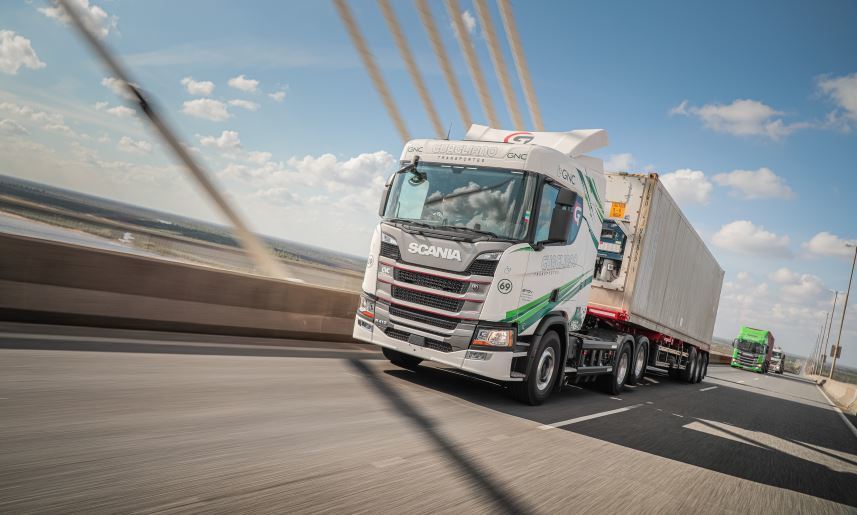 Scania Argentina entregó un camión a GNC a Transportes Biton S.A.