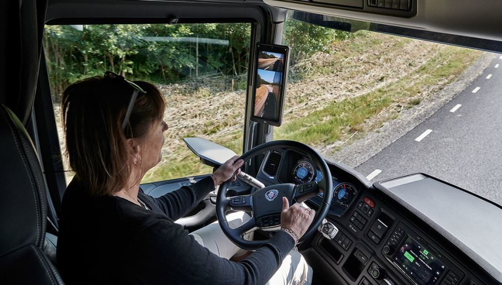 Scania cambiará los espejos retrovisores por la Scania Mirror View Camera