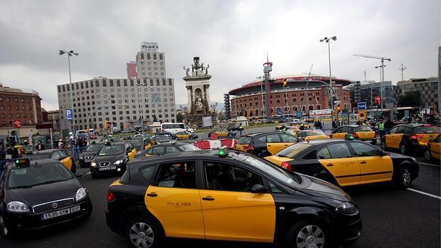Manifestación del sector del taxi en Barcelona